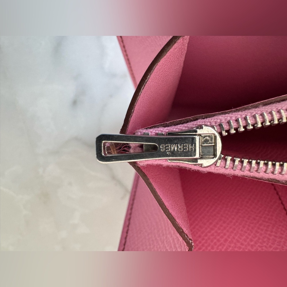 Hermès Constance Compact Wallet in Pink Epsom Leather with Palladium Hardware - Picture 15 of 16